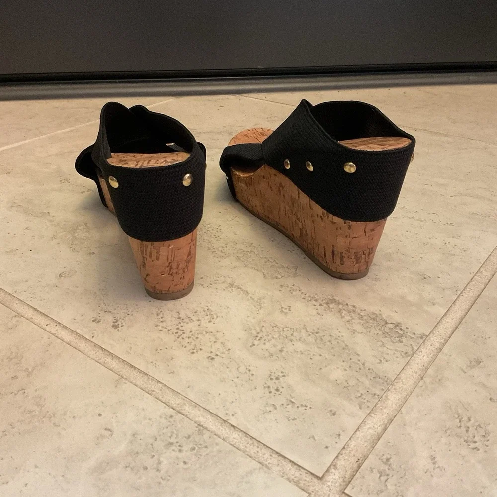 Montgomery Bay Club Women's Black Cross Cross Strap Platform Cork Wedge Sandals